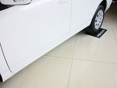 2013款 1.6L 自动 卓越版