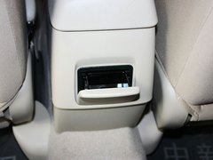 2013款 1.6L 自动 卓越版