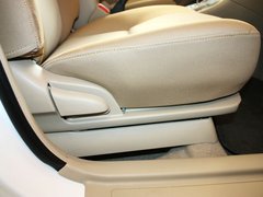 2013款 1.6L 自动 卓越版