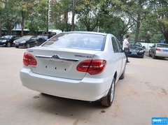 2013款 1.6L 自动 卓越版