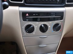 2013款 1.6L 自动 卓越版
