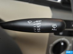 2013款 1.6L 自动 卓越版