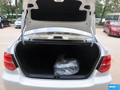 2013款 1.6L 自动 卓越版