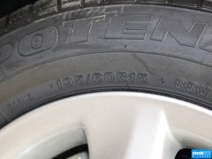 2013款 1.6L 手动 豪华版