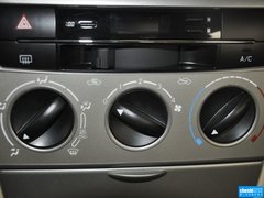 2013款 1.6L 手动 豪华版