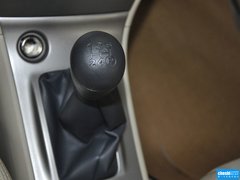 2013款 1.6L 手动 豪华版