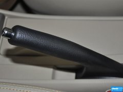 2013款 1.6L 手动 豪华版