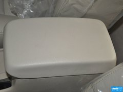 2013款 1.6L 手动 豪华版