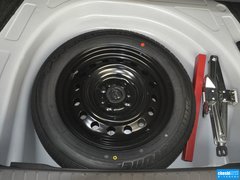 2013款 1.6L 手动 豪华版