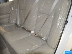 2013款 1.6L 手动 豪华版