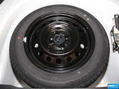 2013款 1.6L 手动 豪华版