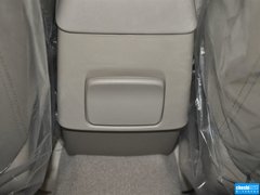 2013款 1.6L 手动 豪华版