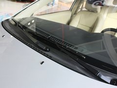 2013款 1.6L 自动 豪华版
