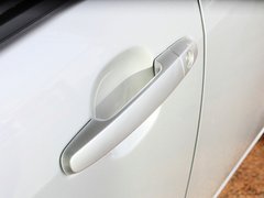 2013款 1.6L 自动 豪华版