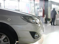 2013款 1.6L 自动 豪华版