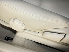 2013款 1.6L 自动 豪华版