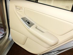 2013款 1.6L 自动 豪华版
