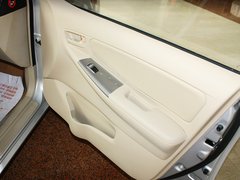 2013款 1.6L 自动 豪华版