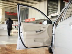 2013款 1.6L 自动 豪华版