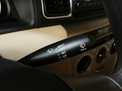 2013款 1.6L 自动 豪华版