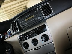 2013款 1.6L 自动 豪华版