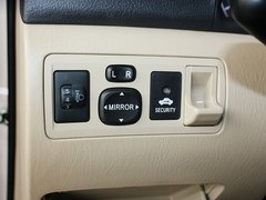 2013款 1.6L 自动 豪华版