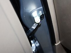 2013款 1.6L 自动 豪华版