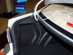 2013款 1.6L 自动 豪华版