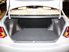 2013款 1.6L 自动 豪华版