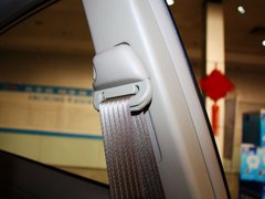 2013款 1.6L 自动 豪华版