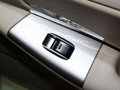 2013款 1.6L 自动 豪华版