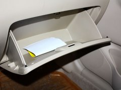 2013款 1.6L 自动 豪华版