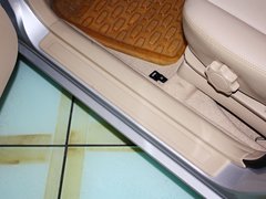 2013款 1.6L 自动 豪华版