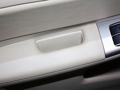 2013款 1.6L 自动 豪华版