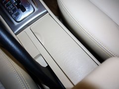 2013款 1.6L 自动 豪华版