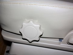 2013款 1.6L 自动 豪华版