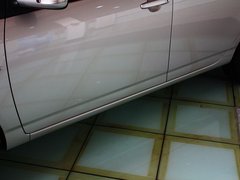 2013款 1.6L 自动 豪华版