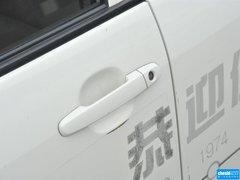 2013款 1.6L 自动 豪华版