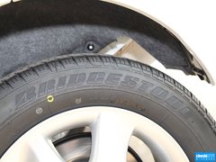 2013款 1.6L 自动 豪华版
