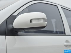 2013款 1.6L 自动 豪华版