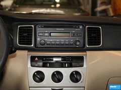 2013款 1.6L 自动 豪华版