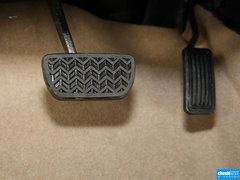 2013款 1.6L 自动 豪华版