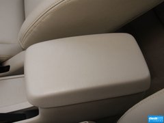 2013款 1.6L 自动 豪华版