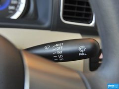 2013款 1.6L 自动 豪华版