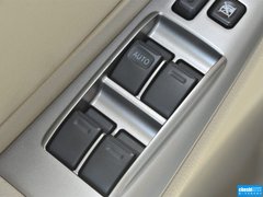 2013款 1.6L 自动 豪华版