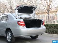 2013款 1.6L 自动 豪华版