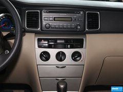 2013款 1.6L 自动 豪华版