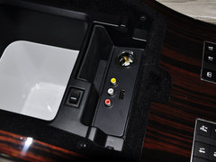 2013款 5.0T V8 AB尊崇创世版 5座