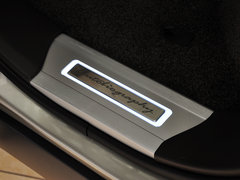2013款 5.0T V8 AB尊崇创世版 5座