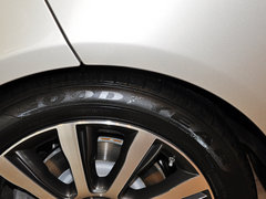 2013款 5.0T V8 AB尊崇创世版 5座